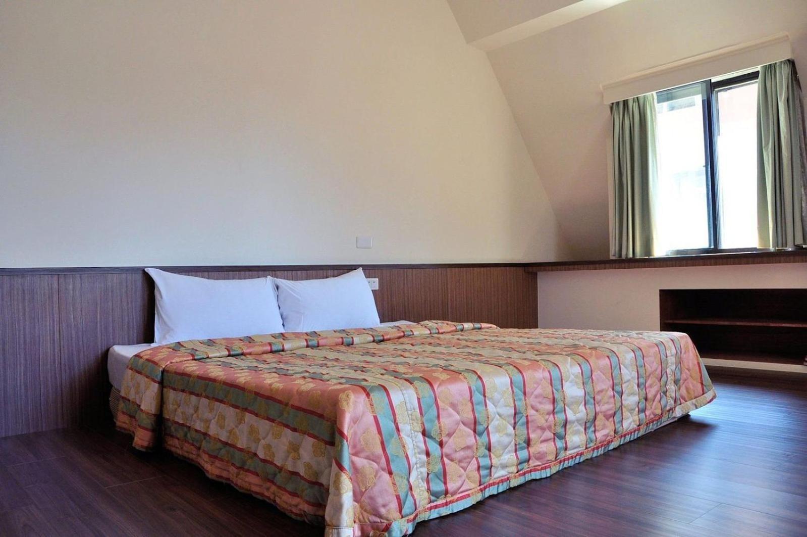 Marshal Hotel Taichung名帥大飯店 Luaran gambar