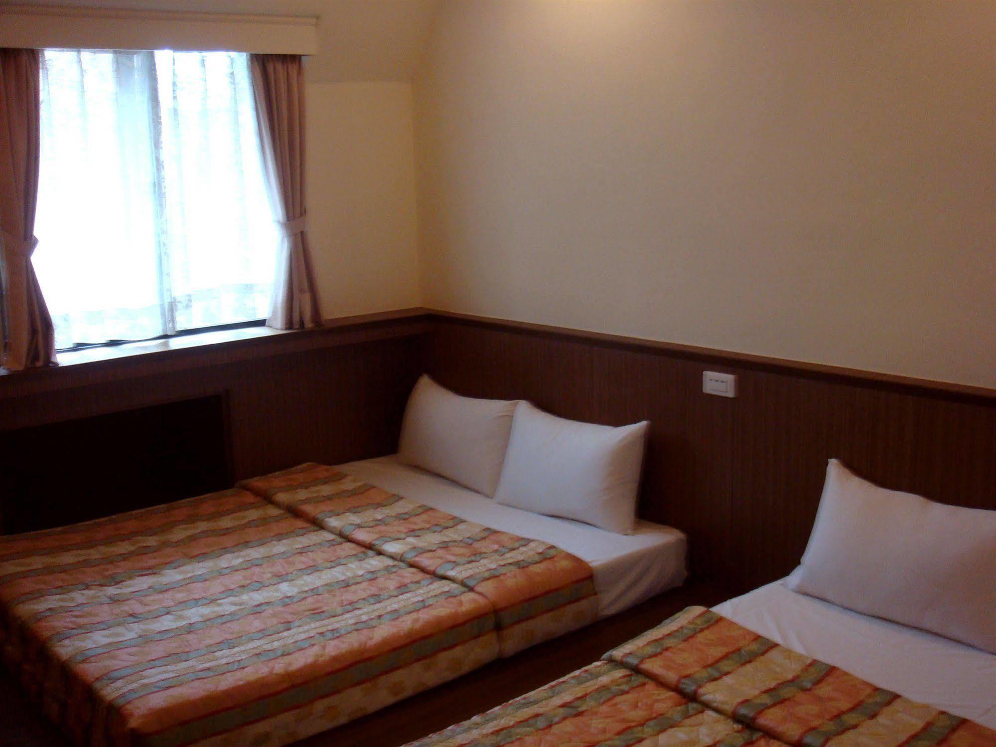 Marshal Hotel Taichung名帥大飯店 Luaran gambar